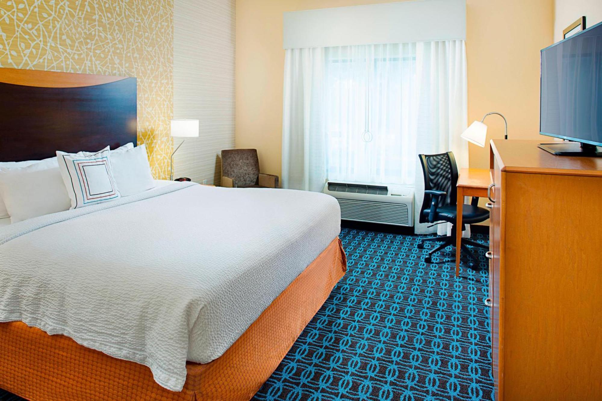 Fairfield Inn & Suites By Marriott San Antonio Seaworld / Westover Hills Exterior photo